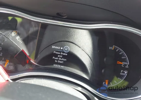 2020 Jeep Grand Cherokee Altitude 4X4 from USA, damaged, VIN 1C4RJFAG7LC305582